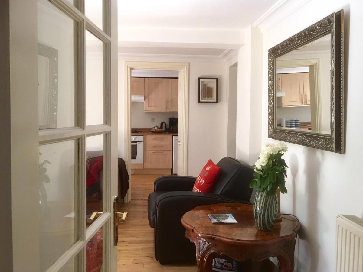 Griffin House Holiday Apartments Лондон Екстер'єр фото